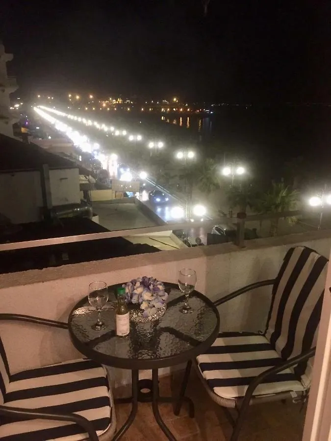 Beach Haven Larnaca Lägenhet